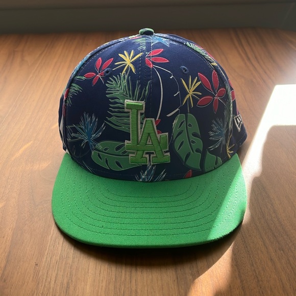 [NOS] Vintage LA Dodgers Hawaiian New Era Hat. One size. - Picture 1 of 6